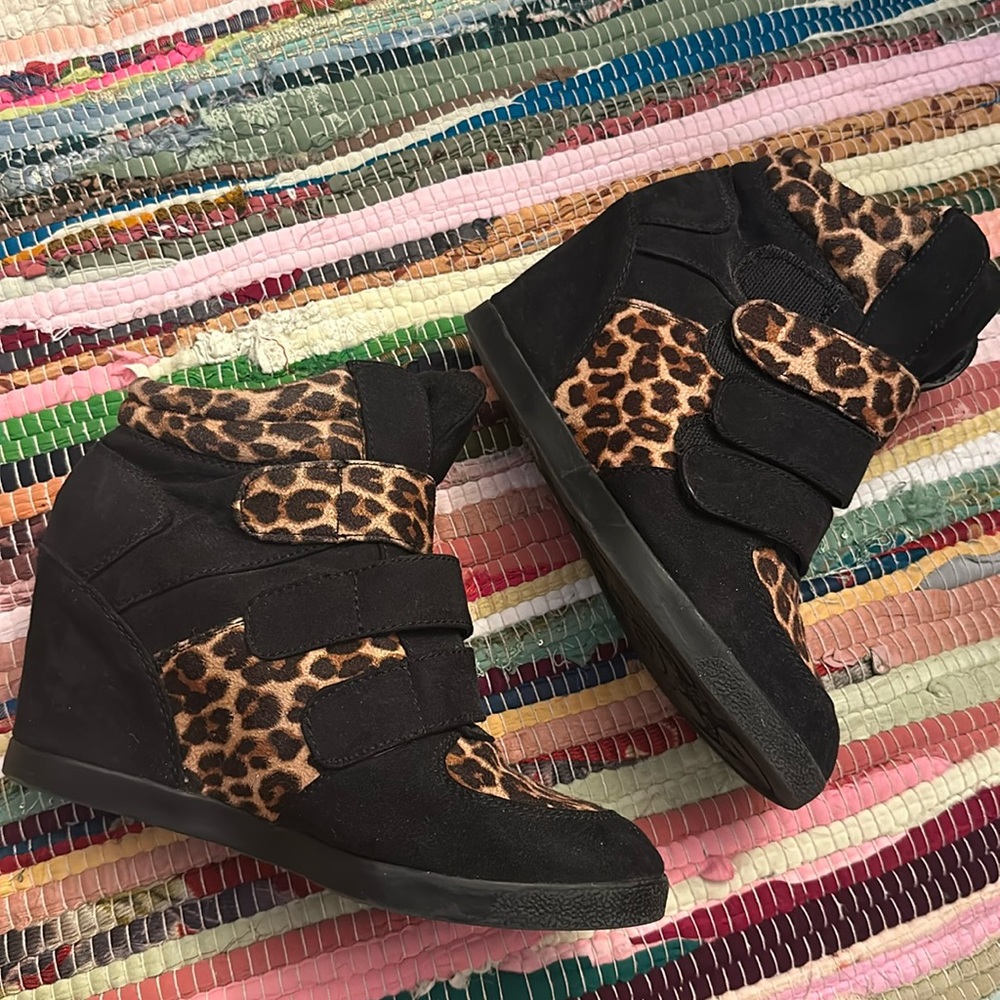 Cheetah Print Black Wedge Sneakers